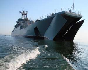 Украина отправила десантный корабль за украинцами в Ливии