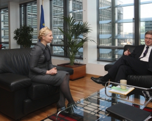 Янукович только симулирует европейский выбор - Тимошенко