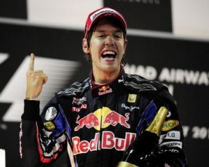 Феттель выиграл первое Гран-при нового сезона в Формуле-1