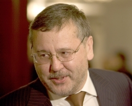 Якби зараз Мельниченко слухав Януковича, то почув би не тільки мат, а й &quot;фєню&quot; — Гриценко