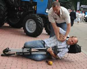 Охранник Януковича правомерно применил силу к журналисту
