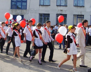 Учебный год в харьковских школах могут сократить из-за Евро-2012