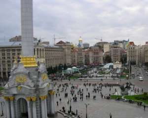&quot;Наша Украина&quot; требует от Попова открыть Площадь Независимости