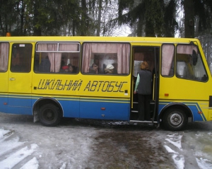 Рада дозволила закривати сільські школи