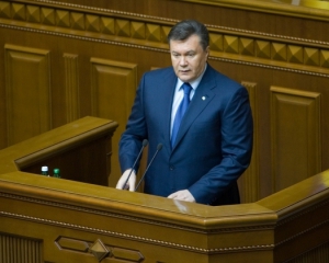 Янукович закликав губернаторів нацьковувати прокуратуру на боржників із зарплати