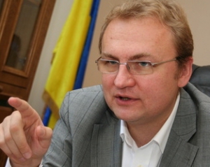 Мер Львова попросив у Януковича мільярд