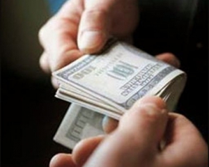 В украинских вузах гребут взятки от 50 до 4,8 тысяч гривен