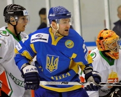 Хоккей. Сборная Украины победила Венгрию в серии буллитов