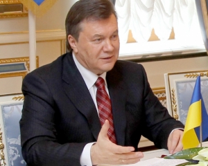 Янукович і Ко роздратували українців - опитування