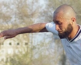 Таджикского футболиста дисквалифицировали из-за бороды