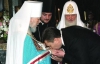 Янукович пообещал подписаться под работой священников