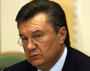 Янукович напомнил Блохину об ответственности