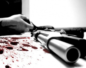 На Ровенщине милиционер выстрелил себе в голову в ночном клубе