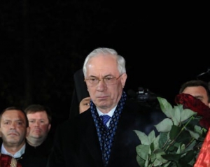 Азаров порадив Тимошенко &quot;ніколи не обманювати людей&quot;