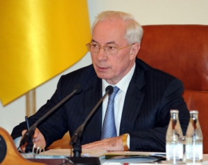 Азаров побачив прогрес у газових переговорах з Росією