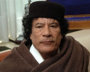 Каддафи призвал ливийцев воевать с Италией