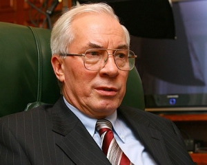 Азаров спрогнозировал цену на газ - $ 200 за 1 тыс куб метров