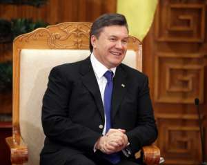 Янукович хочет честного и постоянного диалога с журналистами