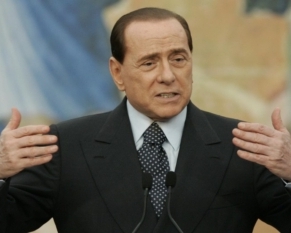 Берлусконі хоче увічнити своїм ім&#039;ям стадіон у Мілані