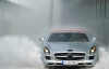 Mercedes розсекретив зовнішність суперкара SLS AMG зі складаним верхом