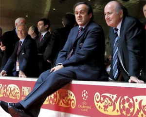 УЕФА открыто поддержал Блаттера на будущих выборах президента ФИФА