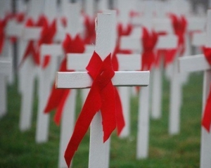 В Украине каждый день от СПИДа умирает восемь людей