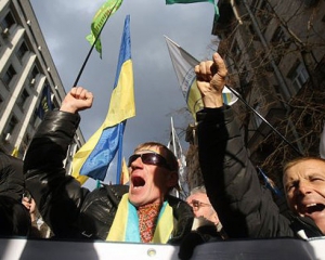 На акции "День гнева" на одного митингующего приходится 5 силовиков
