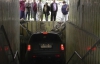 Дві смерті під час аварії: в столиці "Honda" влетіла у підземний перехід
