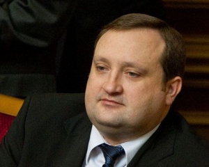 У Арбузова наважилися зізнатися, що економіка пригальмувала