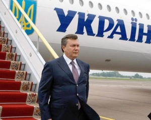 В Ужгороді літак Януковича здійняв хмари пилу