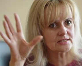 Репресивна влада падатиме з тріском - Фаріон