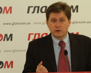 Рейтинг Тягнибока порівняли із албанськими ішаками 