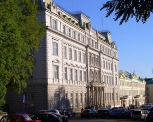 Чому львівські депутати повстали проти Верховної Ради