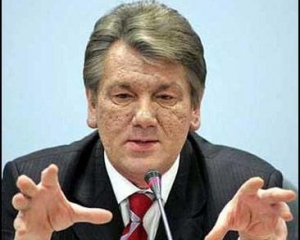 Ющенко говорит, что Янукович стал президентом из-за паразитизма одной особы