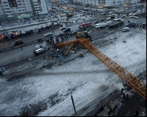 Внаслідок падіння крану в Криму загинули двоє людей