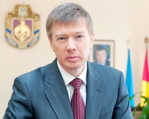 Кіровоградський губернатор викинув 200 тисяч бюджетних гривень на самопіар