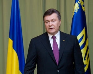 Януковича у Києві затисли в кут
