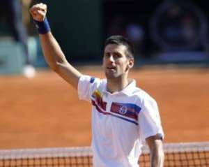 Джокович вышел в полуфинал Roland Garros без борьбы