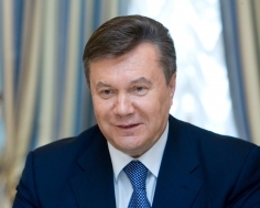 Янукович задоволений бізнесом у Греції