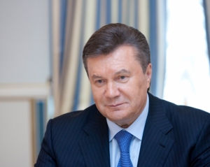 Янукович звільнив губернатора, який критикував "харківські угоди"