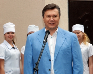 Янукович хоче оцінити землі Криму до кінця цього року