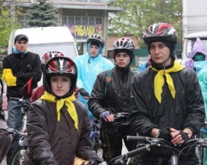 В Івано-Франківську вперше в Україні відбулася екологічна велопроща