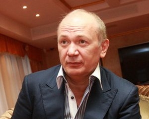 Скандальный &quot;регионал&quot; завладел аэропортом &quot;Киев&quot;