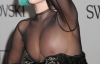 Леди Гага полностью оголила грудь на "модном Оскаре"