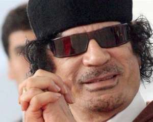 Каддафи приветствовал смерть: &quot;Мученичество в миллион раз лучше капитуляции&quot;