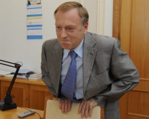 Янукович поручил Лавриновичу &quot;оседлать&quot; антикоррупционную &quot;волну&quot;