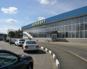 В Симферопольском аэропорту искали взрывное устройство