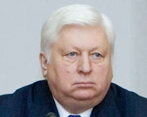 Оппозиция хочет, чтобы Пшонку, Кузьмина и печерских судей не пускали в ЕС