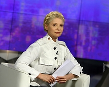 Тимошенко назвала Януковича та Азарова пенсійними канібалами