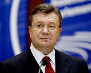 Янукович привітав медиків з професійним святом: "Сподіваюся на ваше розуміння"